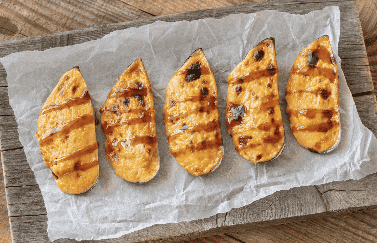 Spicy Baked Mussels Stuffed with Cheese Sauce